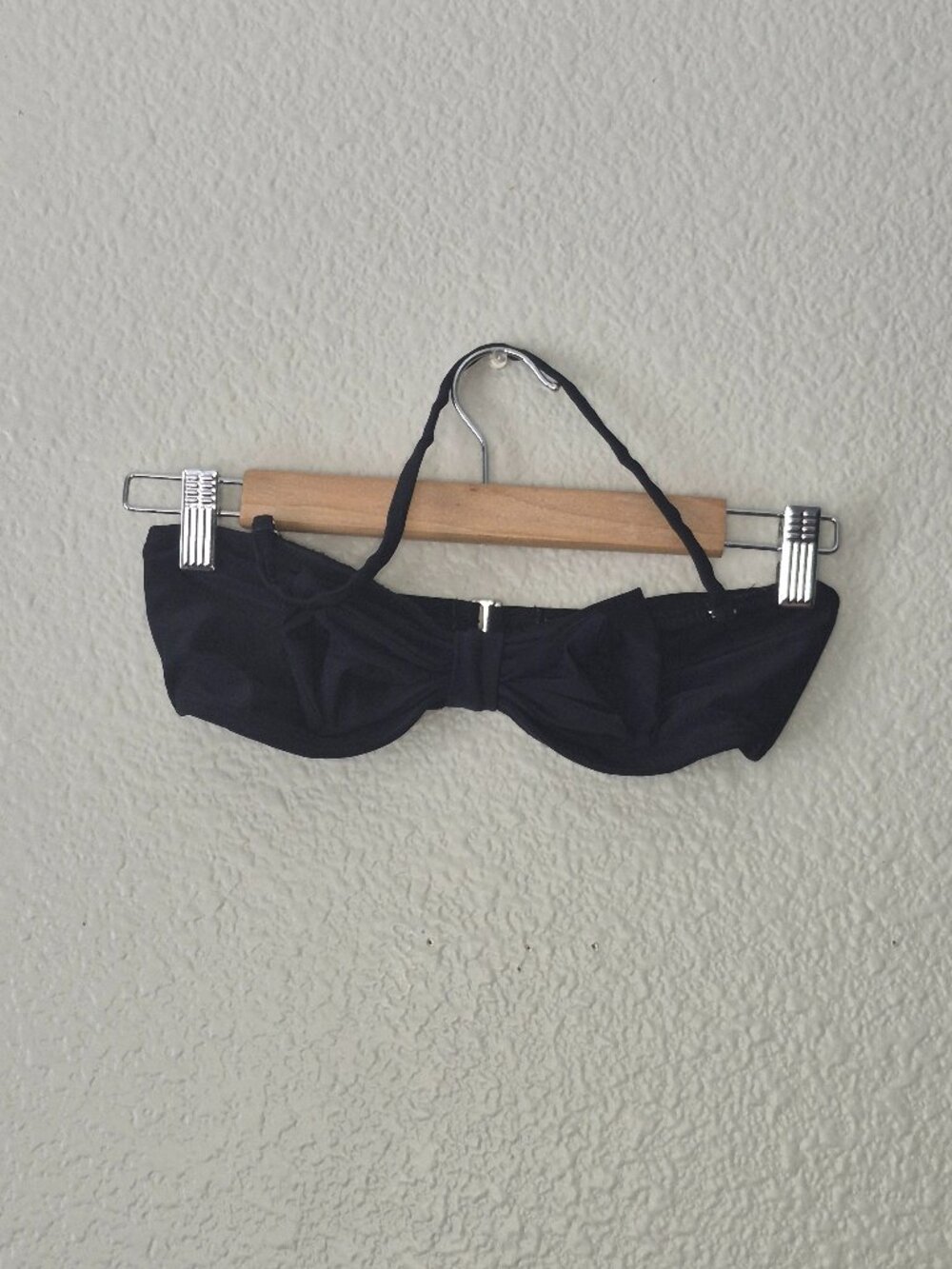 No Brand Womens Black Bow Swimsuit Top Size: Small